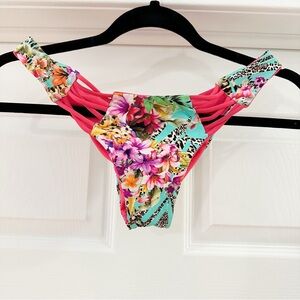 Beach Bunny Tropical animal Print Reversible Pink Bikini Bottom sz Small